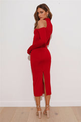Late But Fashionable Midi Dress Wine