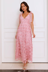 Distinguished Maxi Dress Pink